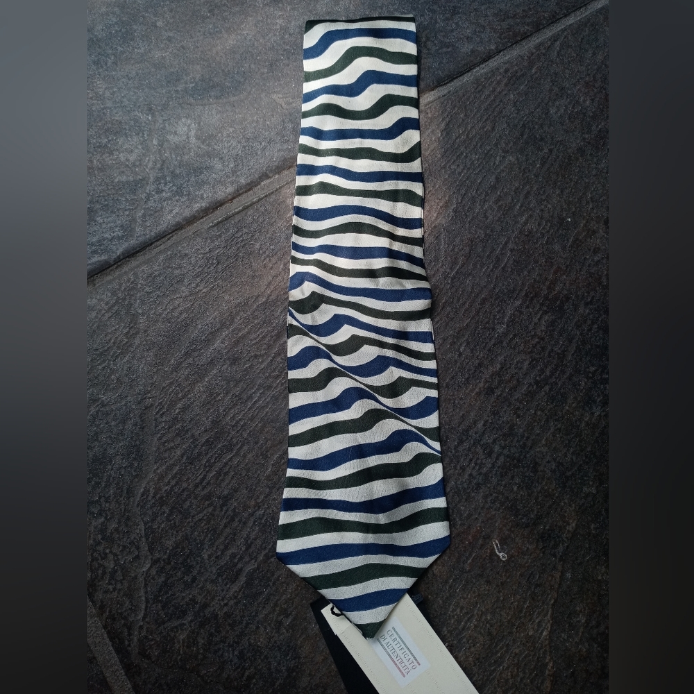 NWT Giorgio Armani Silk Neck tie